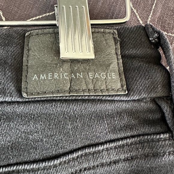 American Eagle AE Stretch Curvy Denim super high rise Shorts black sz 4 - Picture 8 of 9